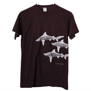 VINTAGE 80's Shark graphic‎ single stitch tee in brown white size M